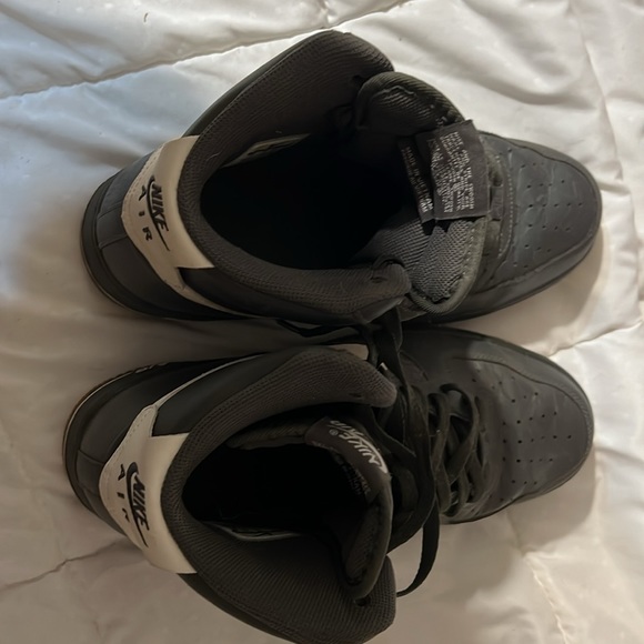 Nike Air Force One - Picture 5 of 6